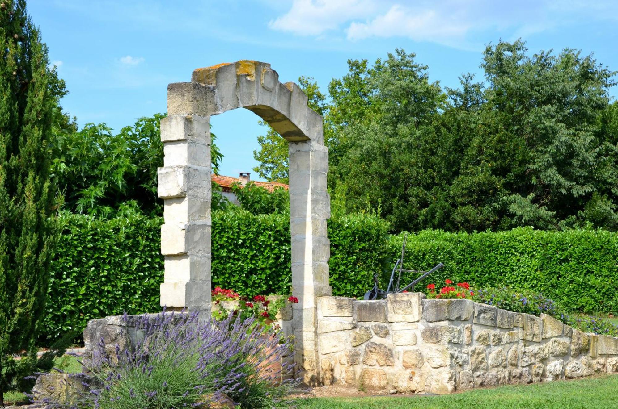 Résidence Vacances Fontenelle Raphèle Exterior foto